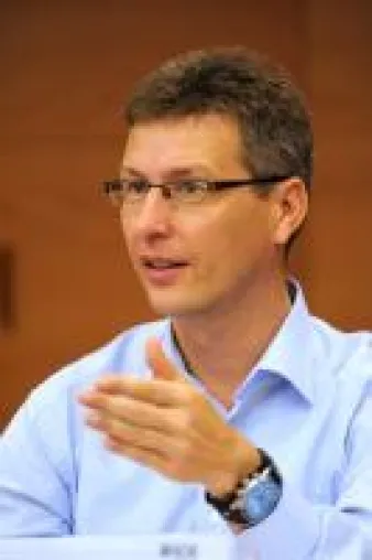 Bild: Umfrage-Ergebnisse des IT-Systemhauses CEMA zum Thema „Applikationsbereitstellung“