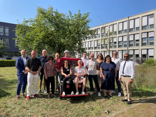 City 1 Group unterstützt Rikscha-Projekt „Radeln ohne Alter“ mit über 11.000 Euro Bild: City 1 Group unterstützt Rikscha-Projekt „Radeln ohne Alter“ mit über 11.000 Euro