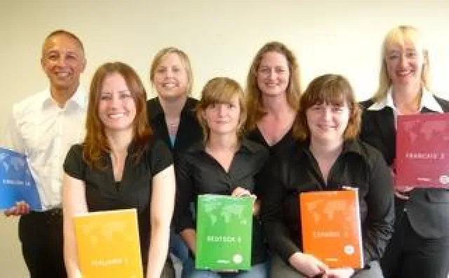 Bild: Neue Kunstausstellung im inlingua Sprachcenter Kiel