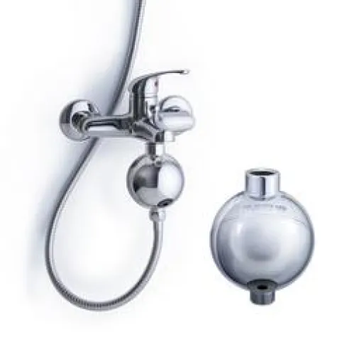 Quellwasserqualität ab Wasserhahn und Duschkopf Bild: Quellwasserqualität ab Wasserhahn und Duschkopf
