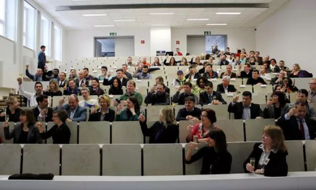 Trainico: Vom Campus direkt in den Job Bild: Trainico: Vom Campus direkt in den Job