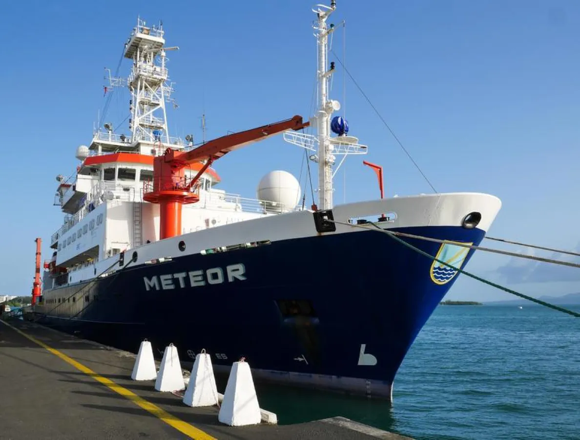 An Bord des Forschungsschiffes Meteor bricht das Team zum Mündungsbecken des Amazonas auf. Foto: Martin Visbeck / GEOMAR (Martin Visbeck / GEOMAR)