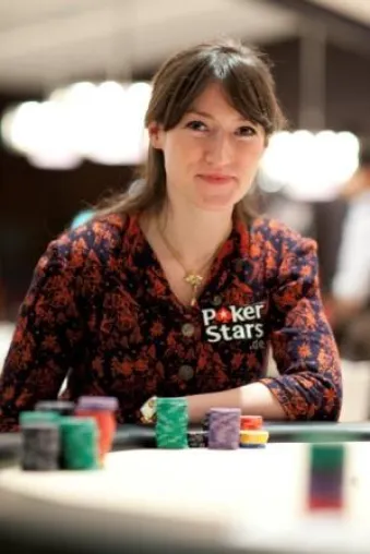 Charlotte Roche tritt für PokerStars.de die Poker-WM in Las Vegas an Bild: Charlotte Roche tritt für PokerStars.de die Poker-WM in Las Vegas an