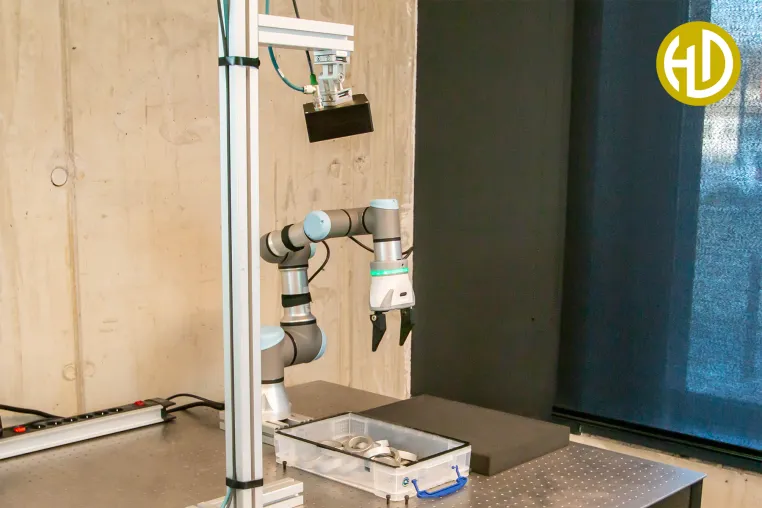 Einfach glänzend – Objekt-Handling für glänzende und metallische Teile Bild: Einfach glänzend – Objekt-Handling für glänzende und metallische Teile