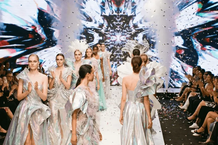 Bild: Regionale Modelagenturen prägen Bayerns Fashion-Landschaft von München bis Augsburg