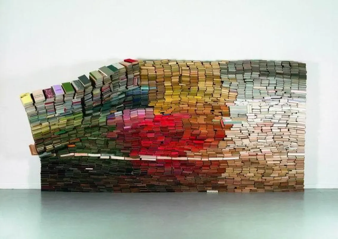 Anouk Kruithof, Enclosed Content Chatting Away In The Colour Invisibility, 2009, Videostill
