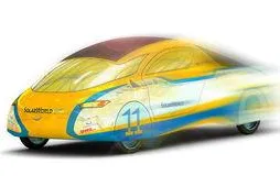 Bild: Thomas Krenn unterstützt Solarcar-Forschungsprojekt