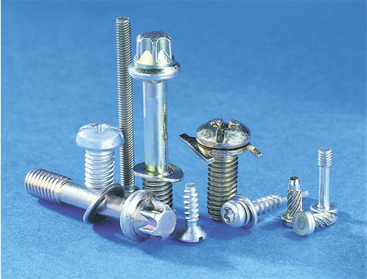 Bonioni entwickelt und fertigt Sonderschrauben und Präzisionsformteile in großen und kleinen Serien für automatische Montagesysteme.