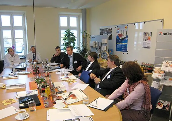 Bild: HFO Telecom AG: 1. Centrex-Zertifikatslehrgang