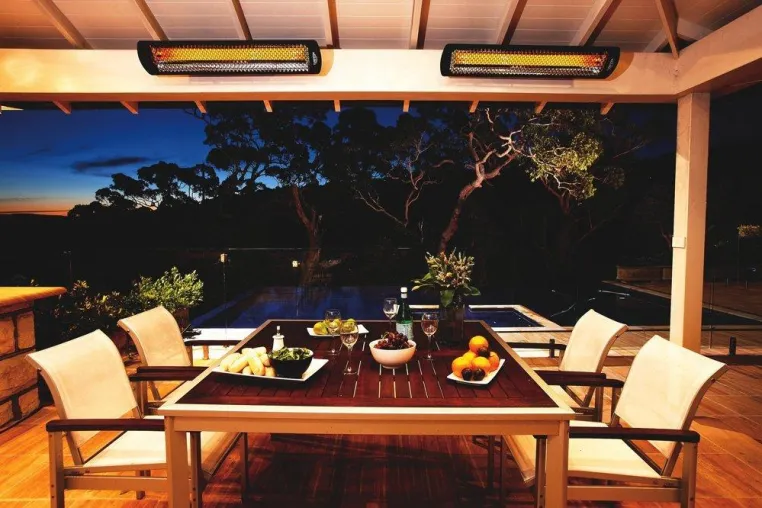 Bild: Wie finde ich den richtigen Terrassenheizstrahler?