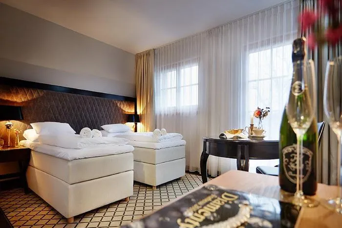 Wellness & Erholung im Schlosshotel im Hirschberger Tal - Wellnessurlaub exklusiv bei Polen-Wellnessurlaub.de Bild: Wellness & Erholung im Schlosshotel im Hirschberger Tal - Wellnessurlaub exklusiv bei Polen-Wellnessurlaub.de