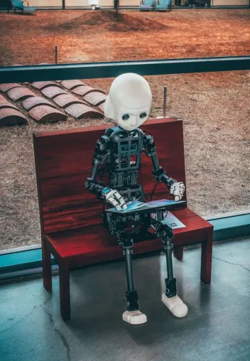 Bild: Generative künstliche Intelligenz kämpft mit Akzeptanzproblemen
