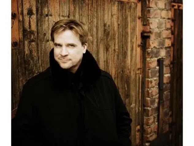 Bild: John Storgårds übernimmt die Leitung des Helsinki Philharmonic Orchestra