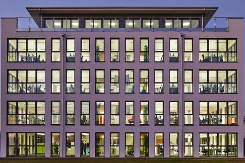 Bild: Arbeitsplatz der Zukunft: T.CON eröffnet hochmodernes Bürogebäude in Plattling