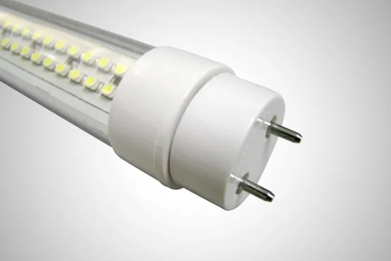 Neuheit: LED-Röhre für die Umrüstung von T8-Leuchten mit EVG Bild: Neuheit: LED-Röhre für die Umrüstung von T8-Leuchten mit EVG