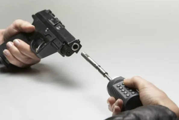 Bild: Schusswaffen sollten besser gegen Missbrauch gesichert sein