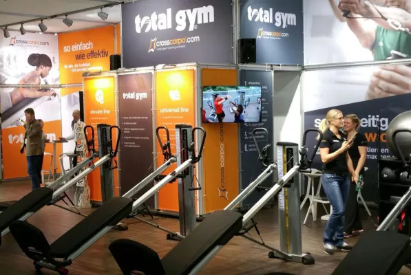 crosscorpo mit Total Gym auf der Therapro in Stuttgart Bild: crosscorpo mit Total Gym auf der Therapro in Stuttgart