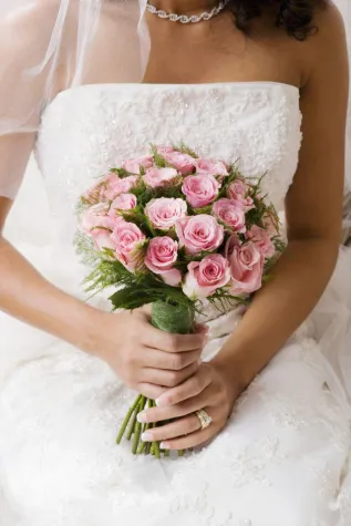 Bild: Tageszeitungen und Anzeigenblätter lieben Hochzeitsthemen