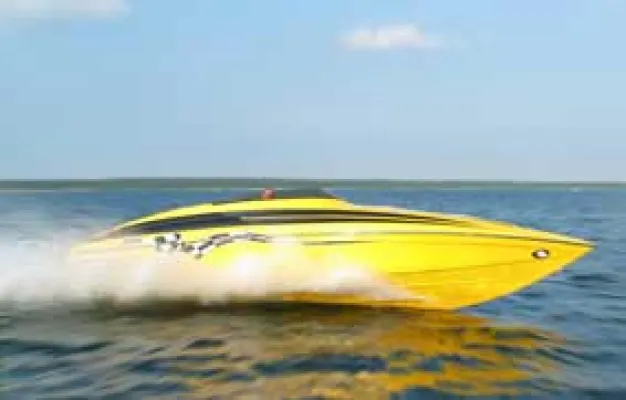 Bild: Yachtcharter-Schulz bietet neue Motoryachten auf der Müritz