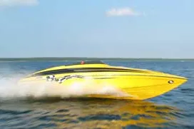 Yachtcharter-Schulz bietet neue Motoryachten auf der Müritz Bild: Yachtcharter-Schulz bietet neue Motoryachten auf der Müritz