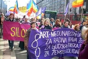 Bild: Serbische Menschenrechtlerinnen zu Gast bei filia. die frauenstiftung