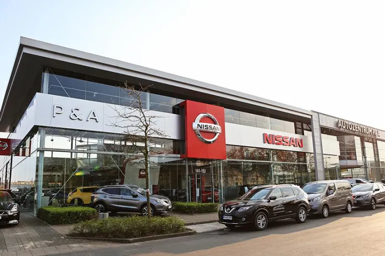 Bild: Autozentrum P&A präsentiert neuen Nissan Micra mit Fortuna Düsseldorf