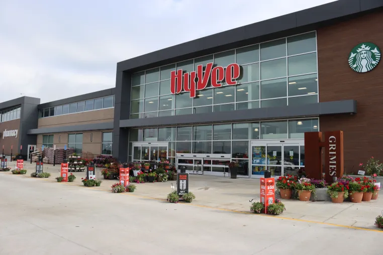 Hy-Vee verfolgt seine Ziele der digitalen Transformation und Nachhaltigkeit mit Lösungen der VusionGroup Bild: Hy-Vee verfolgt seine Ziele der digitalen Transformation und Nachhaltigkeit mit Lösungen der VusionGroup