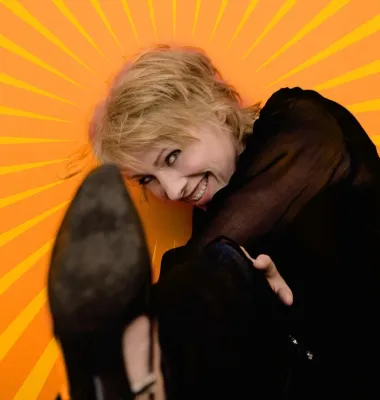 Bild: ANDREA BONGERS und KATIE FREUDENSCHUSS am 28.10.10 im SAALBAU WITTEN