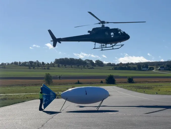 Bild: Entwicklung geophysikalischer Messmethoden: Forschungsteam startet Hubschrauber-Messflüge im Landkreis Stade
