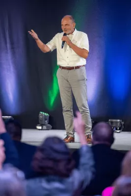 Bild: Perspektivenwechsel als Schlüssel für erfolgreiches Marketing im Internet 