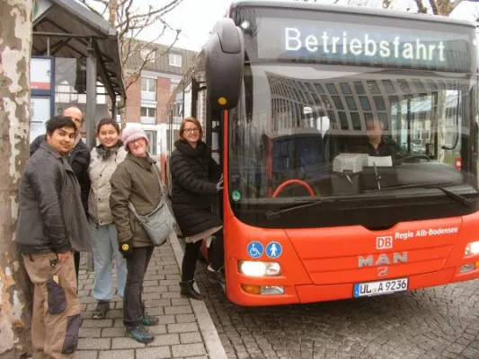 Probefahrt zum Fahrplanwechsel: Bessere Busverbindungen zum Berufsbildungswerk Bild: Probefahrt zum Fahrplanwechsel: Bessere Busverbindungen zum Berufsbildungswerk