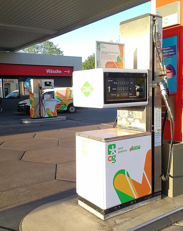 Klimaschonende Mobilität: OrangeGas bietet Bio-CNG auch für Lkw
