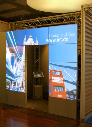 Bild: ict auf der EuroExpoEvent 2005 - Attraktiv und hochauflösend: Steglos Plasma Displays