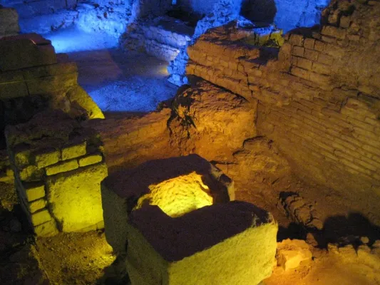 Bild: Abtauchen in vergangene Zeiten - Zeitreise ins unterirdische Köln