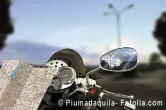 Bild: Motorradnavigation - Das Navi als Rasierspiegel