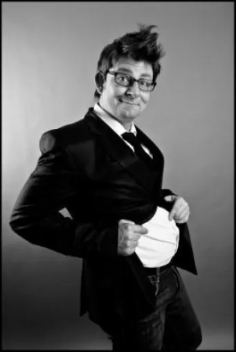 Volker Diefes – „Ein Bauch ist schonmal ein Ansatz“ Bild: Volker Diefes – „Ein Bauch ist schonmal ein Ansatz“