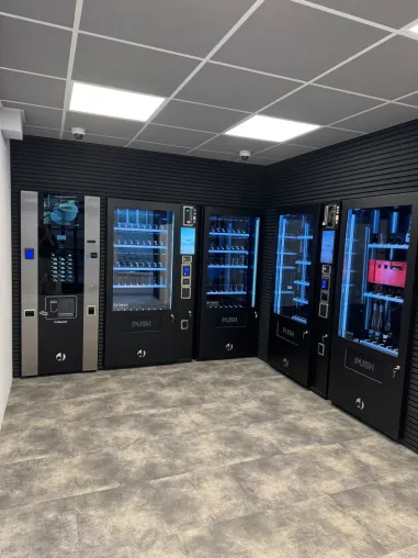Bild: Zurück in die Zukunft:  In Oberwesel eröffnet ein neuer Automatenstore
