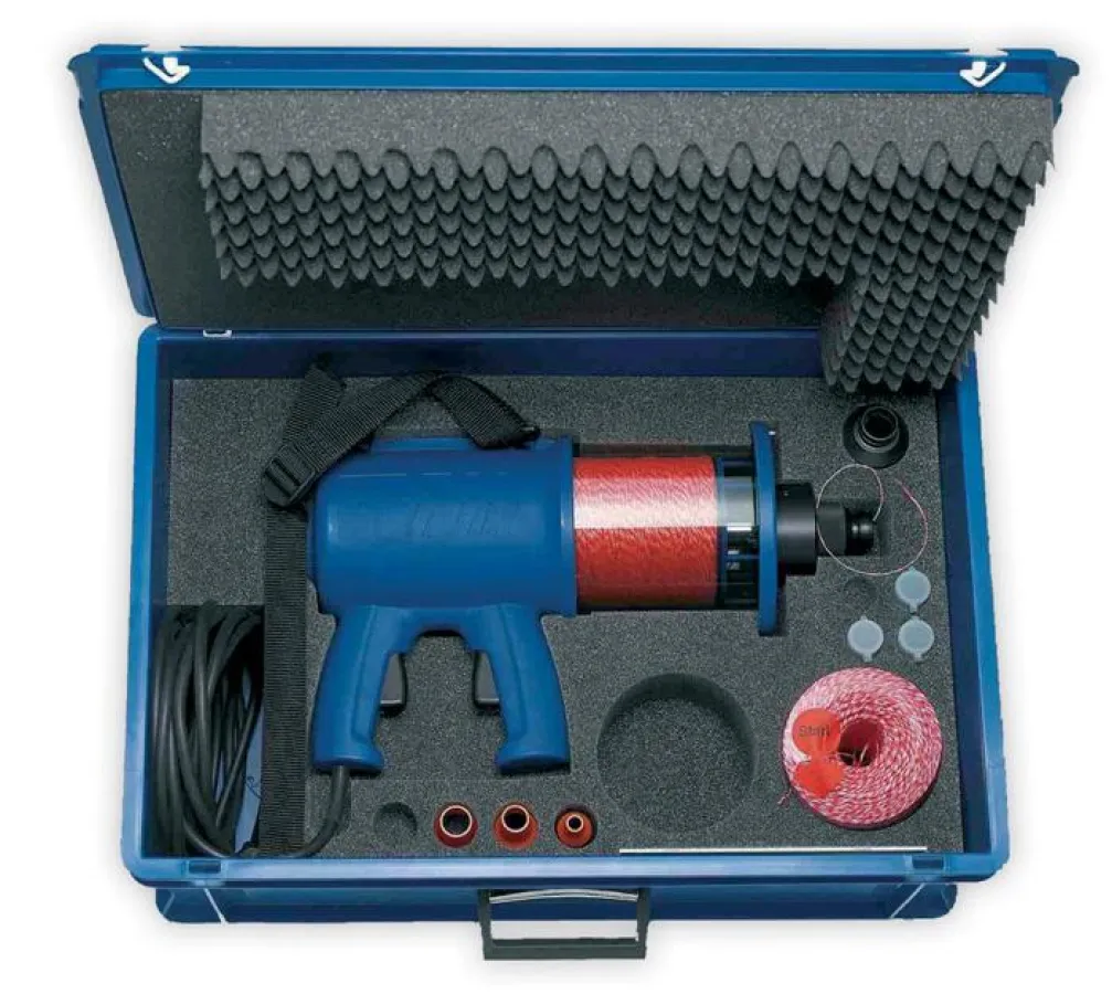 Mit dem EZ 50 ohne Mühe Zugschnur einblasen oder ansaugen