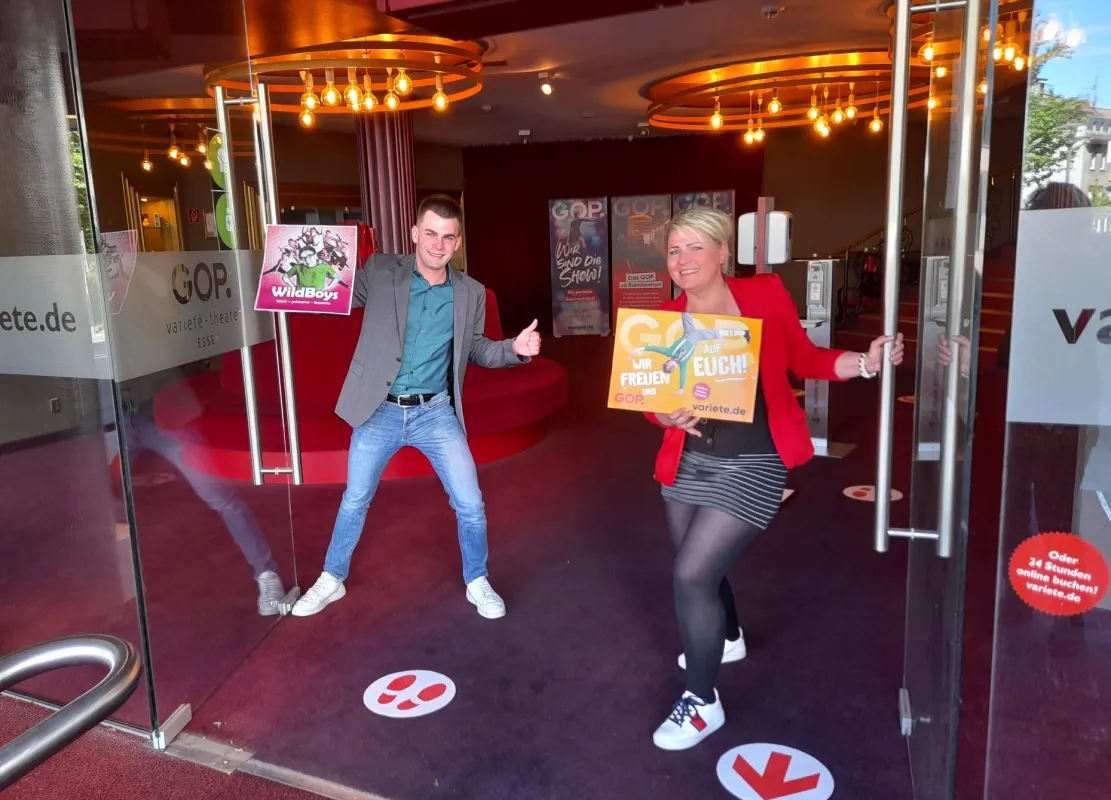 Direktorin Nadine Stöckmann u. Marketingleiter Timo Ruthmann freuen sich auf den Restart (© gop)