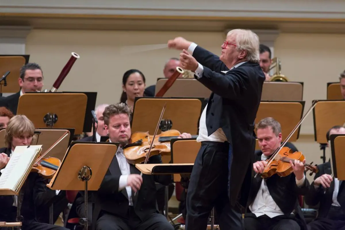Justus Frantz und die Philharmonie der Nationen ©Christian Kern
