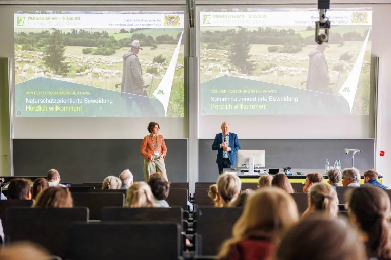 Naturschutztagung „Von der Forschung in die Praxis“ zum Thema Beweidung Bild: Naturschutztagung „Von der Forschung in die Praxis“ zum Thema Beweidung