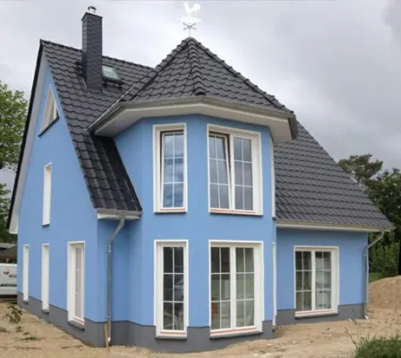 Bild: Das Turmhaus hinter dem Strand | Hausbesichtigung am 23./24. Juni in Blankenhagen