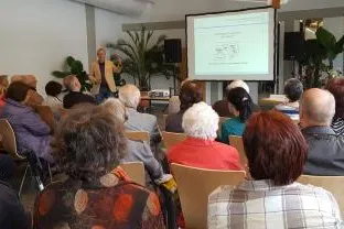 Wohlfühl- und Gesundheitstage: Großer Andrang und viele Fragen an die Experten der Fachärzte Rhein-Main Bild: Wohlfühl- und Gesundheitstage: Großer Andrang und viele Fragen an die Experten der Fachärzte Rhein-Main