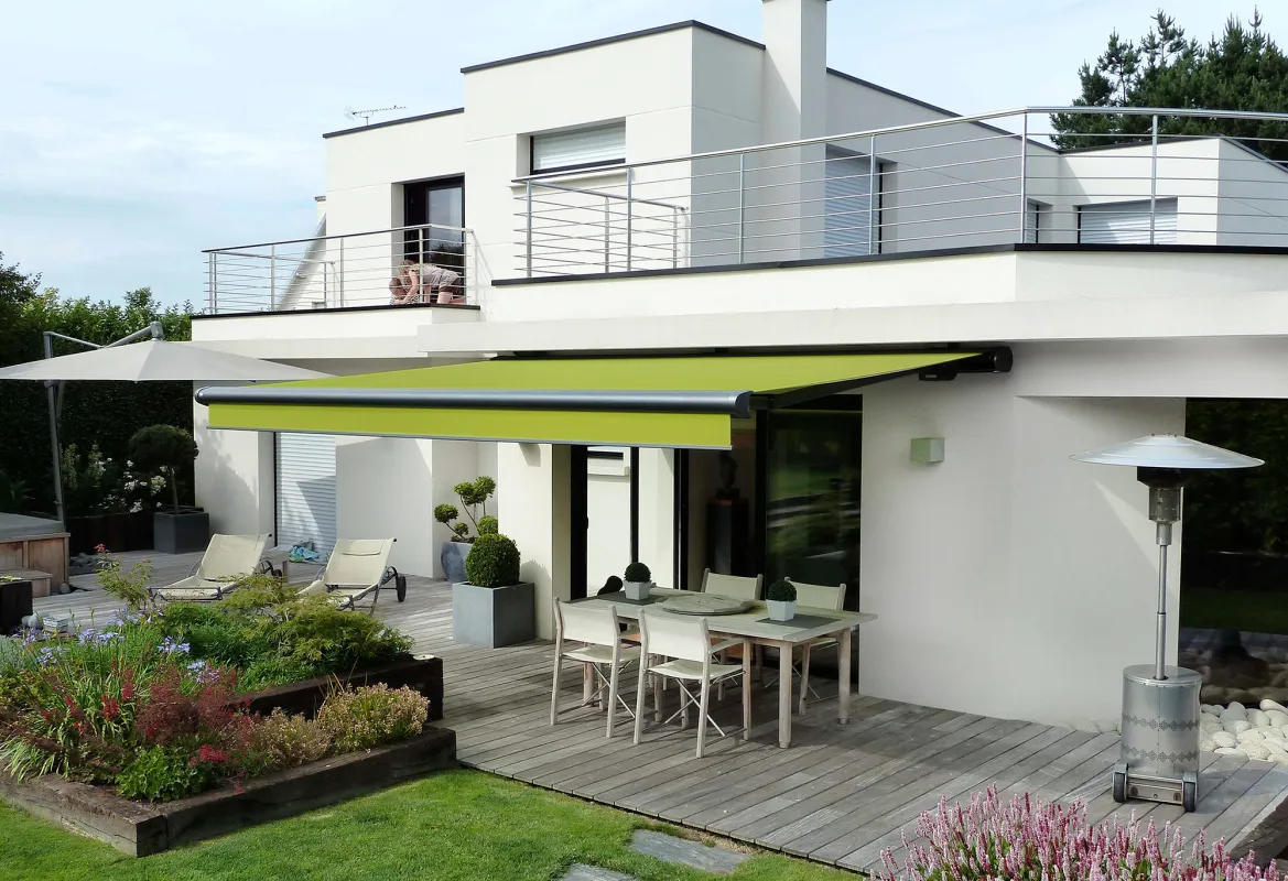 Modernes Markisendesign von markilux passt zu jeder Form von Architektur.  (© markilux)