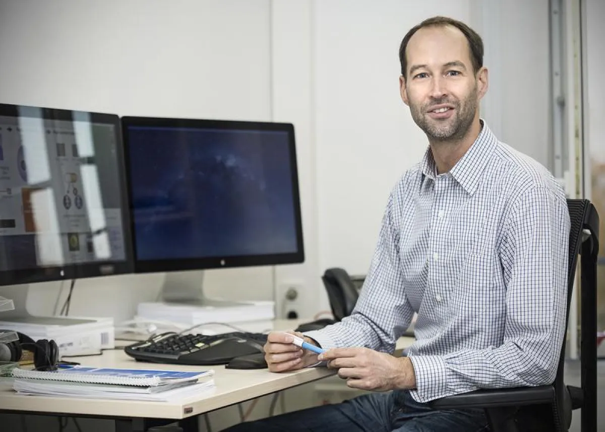 Dr. Holger Hennig forscht international, um durch multidisziplinäres Herangehen     Krankheiten besser zu verstehen und frühzeitig zu behandeln. ( Foto: Universität Rostock/ Thomas Rahr)