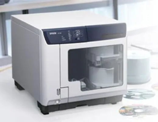 Bild: EPSON DiscProducer PP-100, Disk Produktionssystem