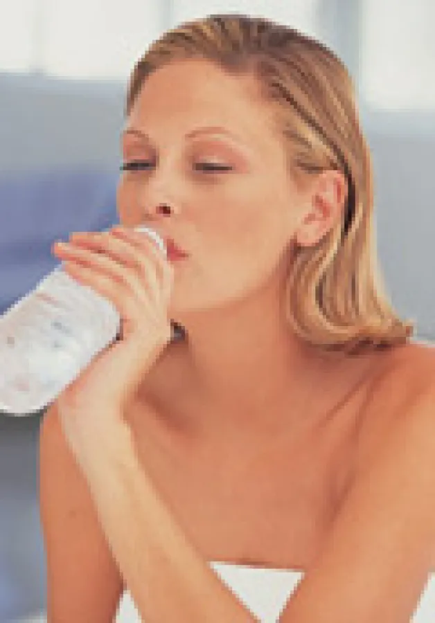 Ist Ihr Leitungswasser auch belastet - und eigentlich nicht mehr genießbar?