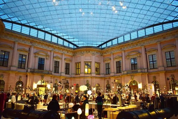 Bild: Die 23. Zeughausmesse im Deutschen Historischen Museum Angewandte Kunst auf hohem Niveau