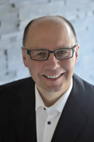 Bild: Mittler zwischen Architekten und Öffentlichkeit - Bewerbung um den „Medienpreis Architektur in Hessen 2014“