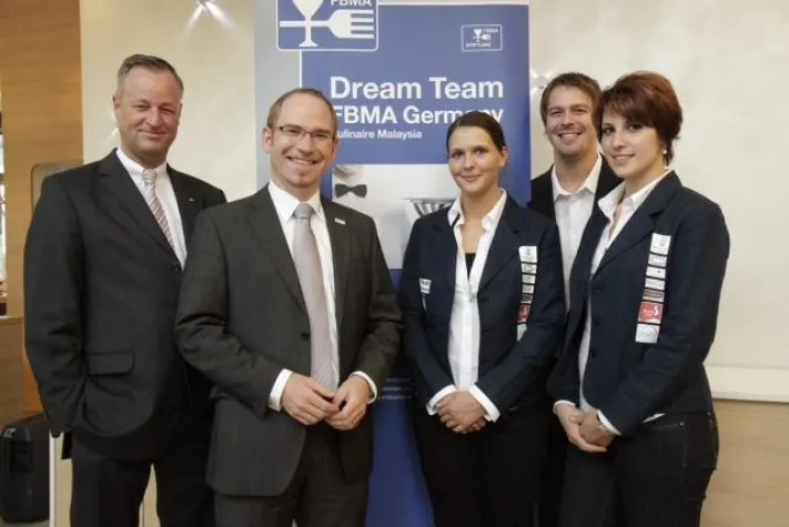 Bild: Servitex sponsorte FBMA Dream Team Aktion